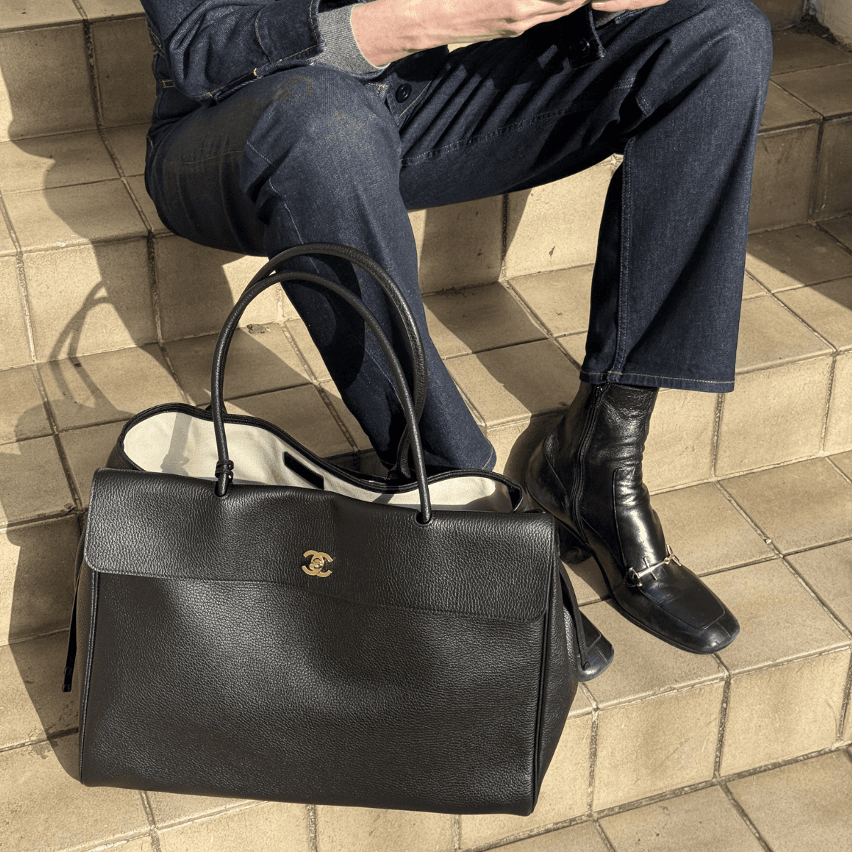  The Coolest Girls in Paris Are Already Wearing S/S 26 Chanel, so I Hit the Streets of London With the Newest It Bag  